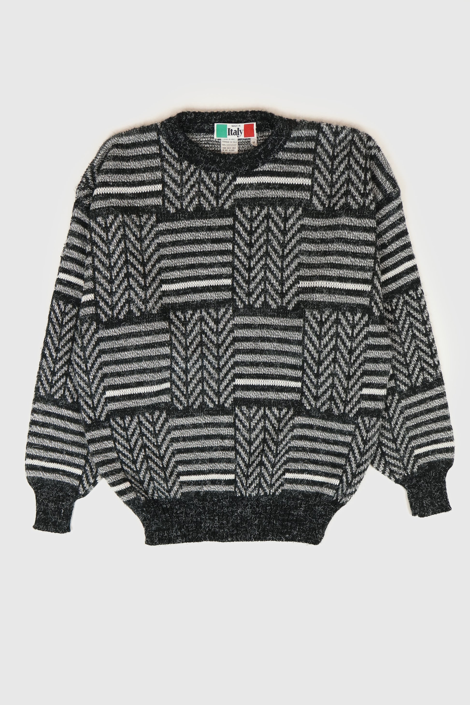 Vintage Sweater 02 Image 0