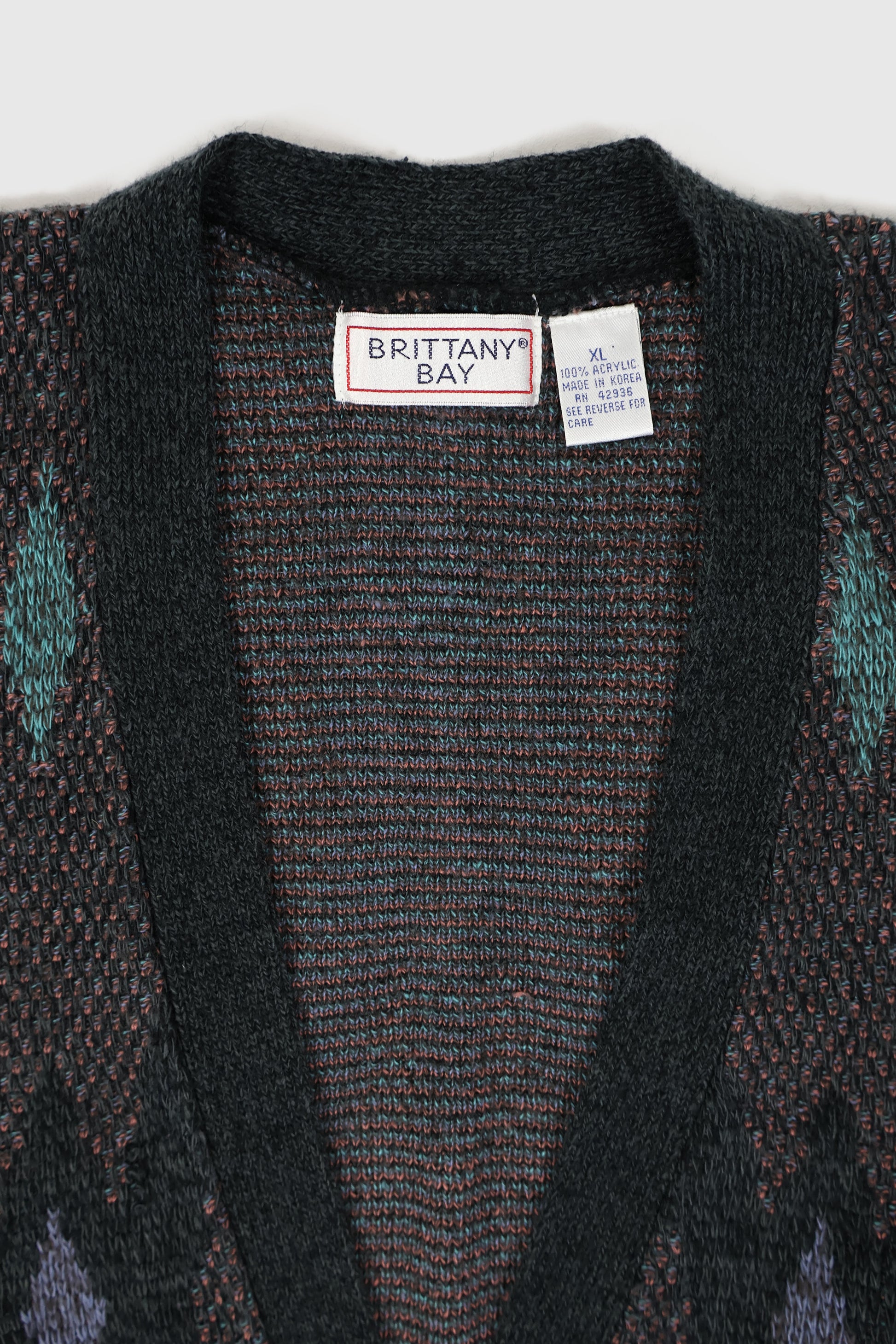 Vintage Cardigan 03 Image 2