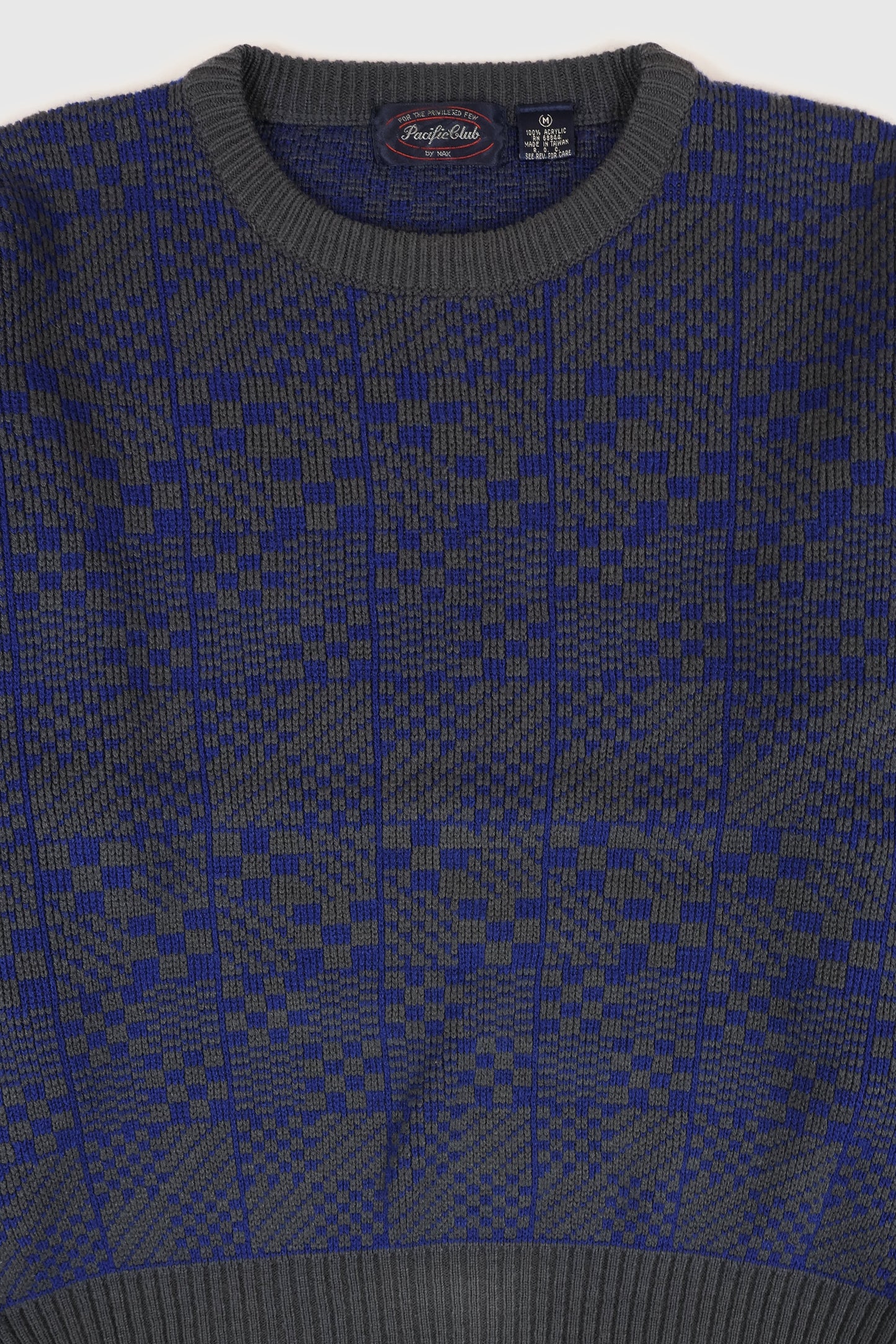 Vintage Sweater 04 Image 1