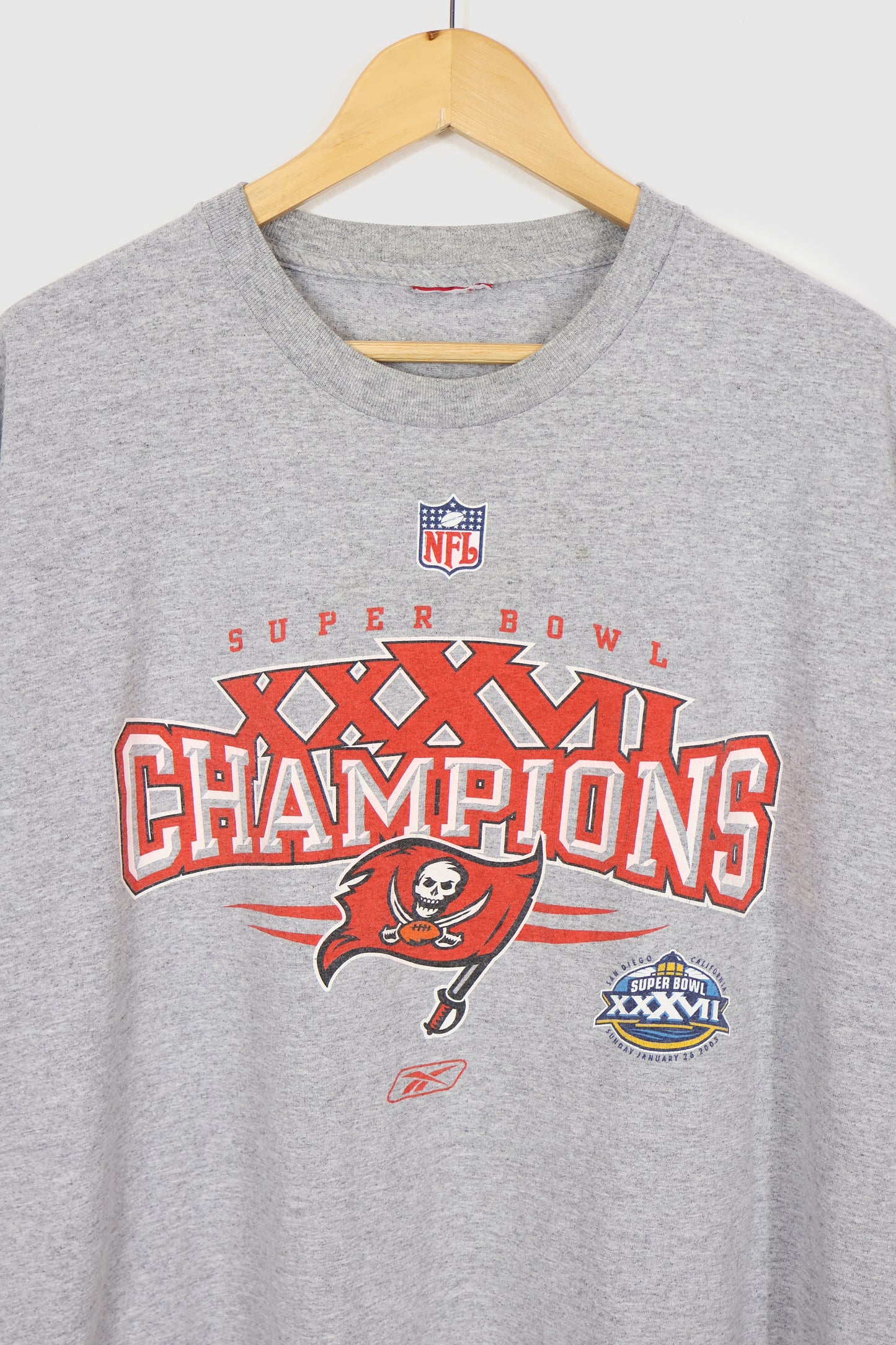 Vintage Tampa Bay Bucaneers Super Bowl XXXVII Champions Tee