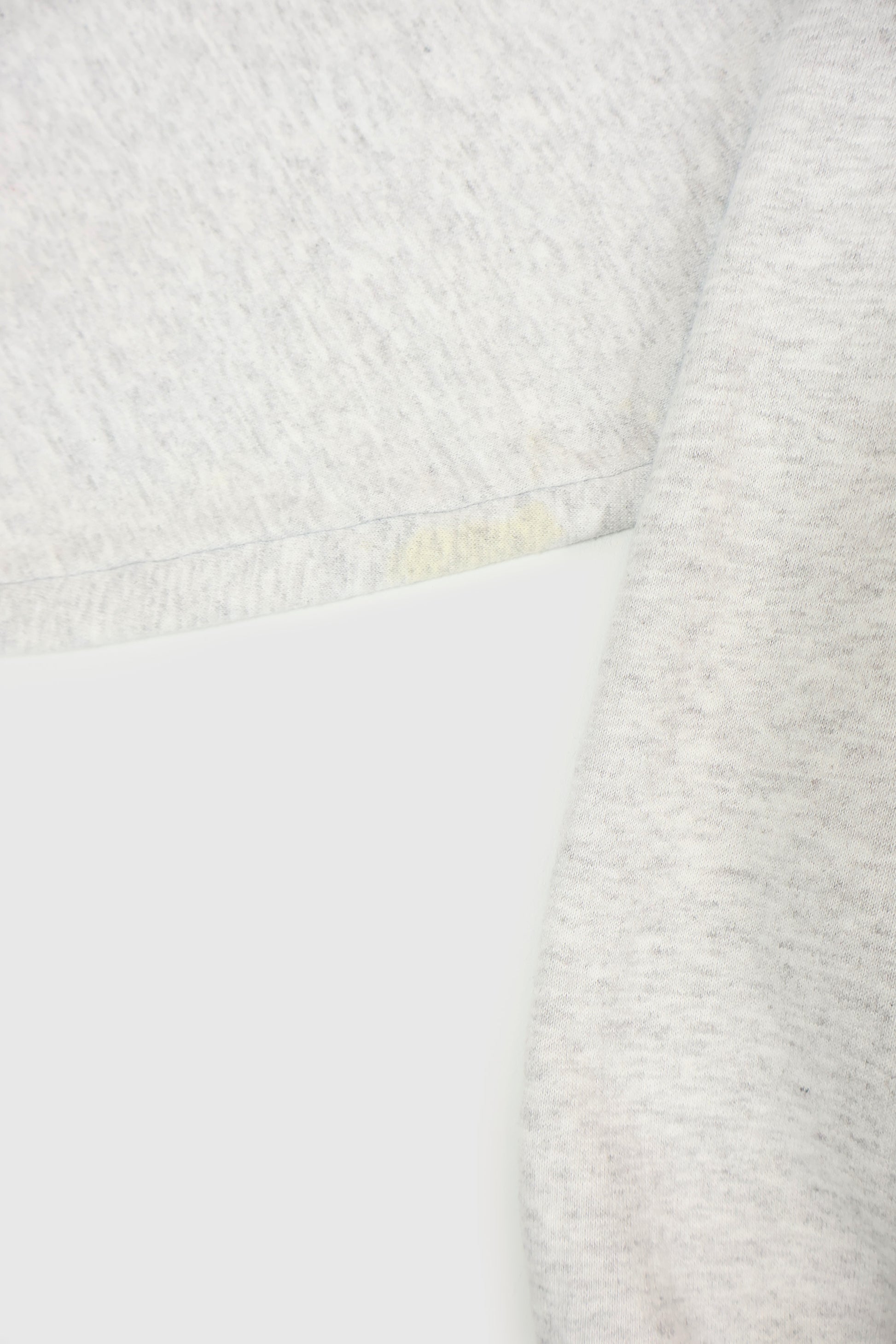 Vintage Embroidered Wildlife Crewneck Image 3