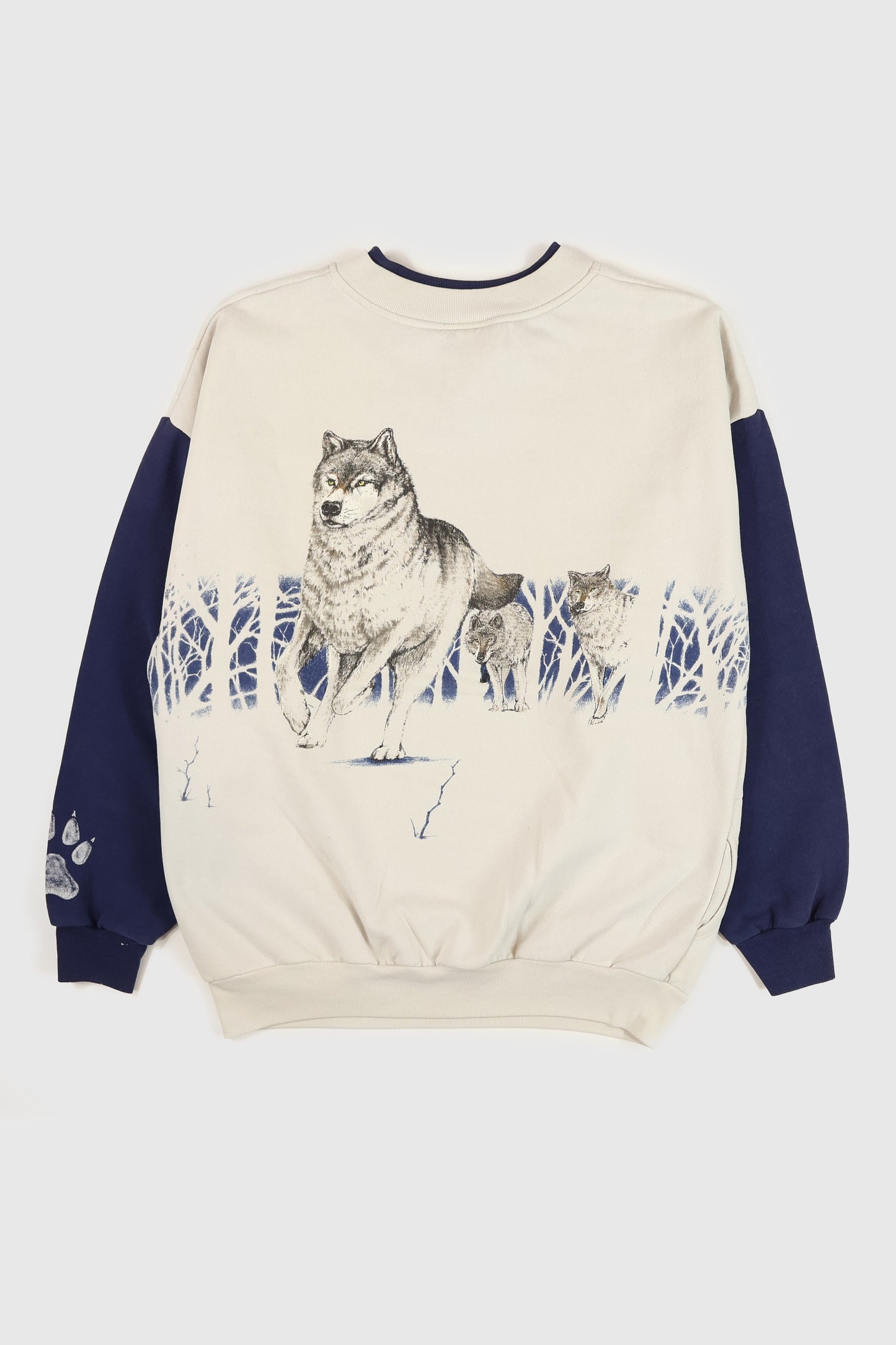 Vintage Wolf Crewneck Image 1