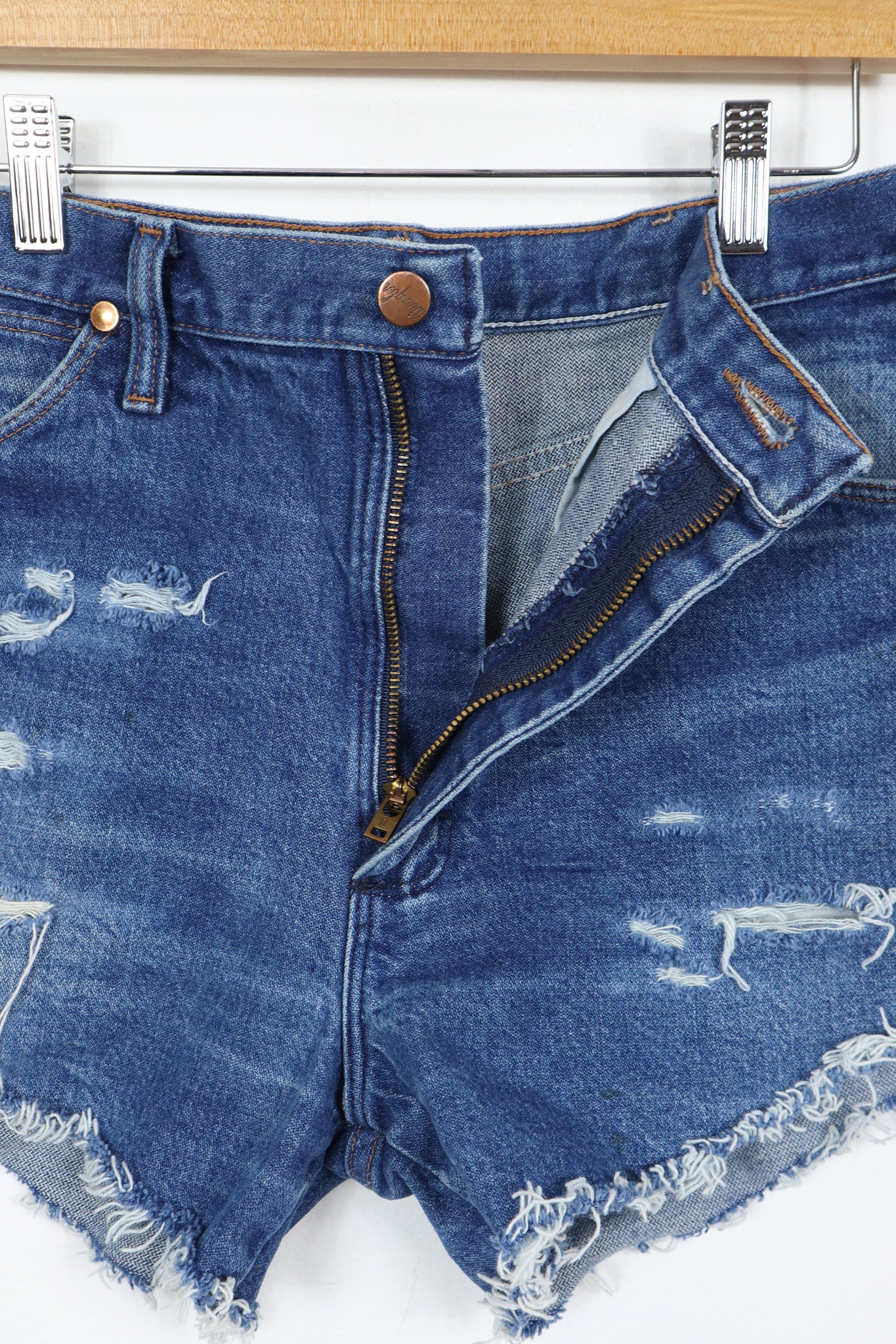 Vintage Wrangler Distressed Cuttoff Shorts