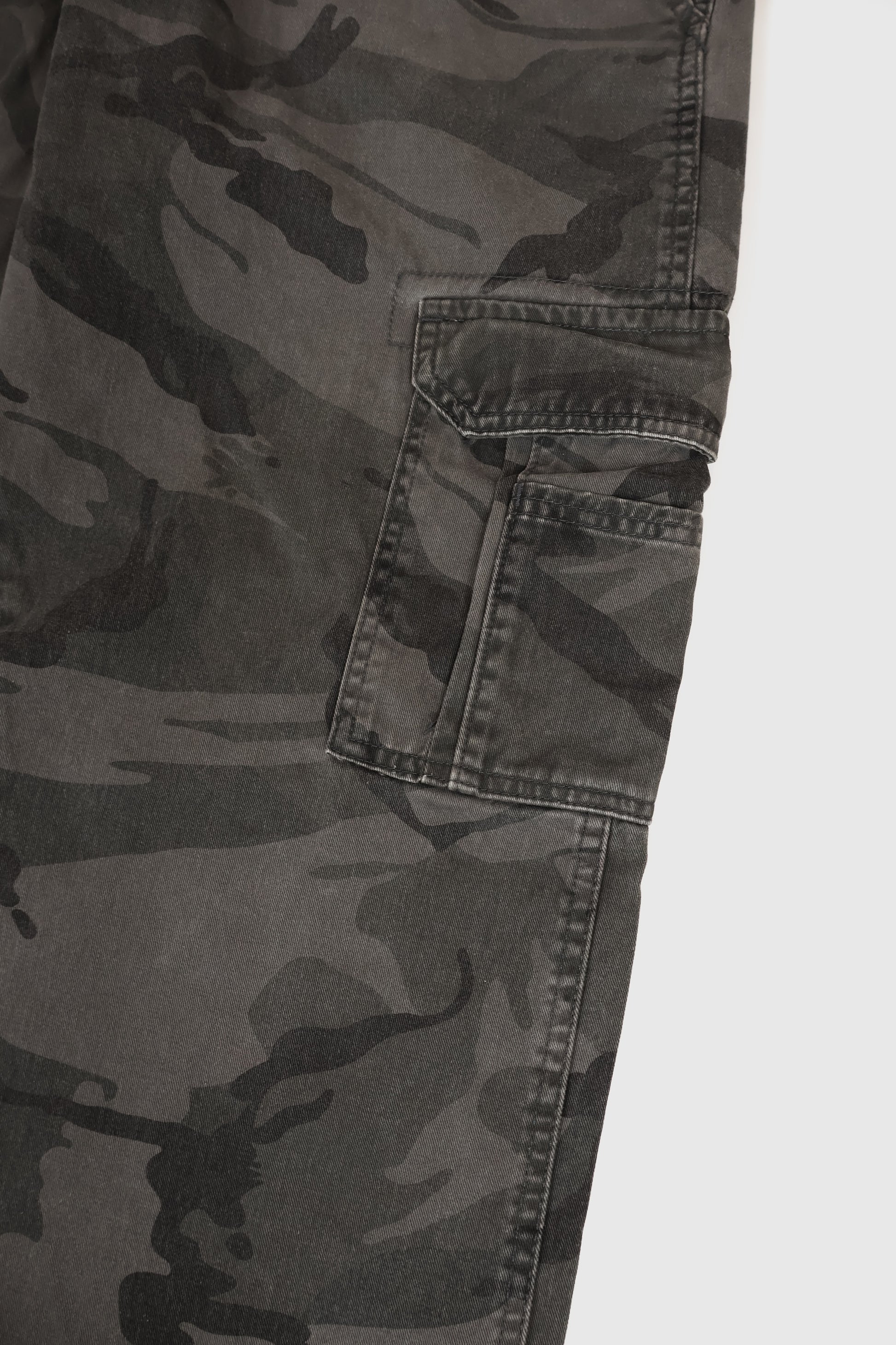 Vintage Wrangler Camo Pants Image 4