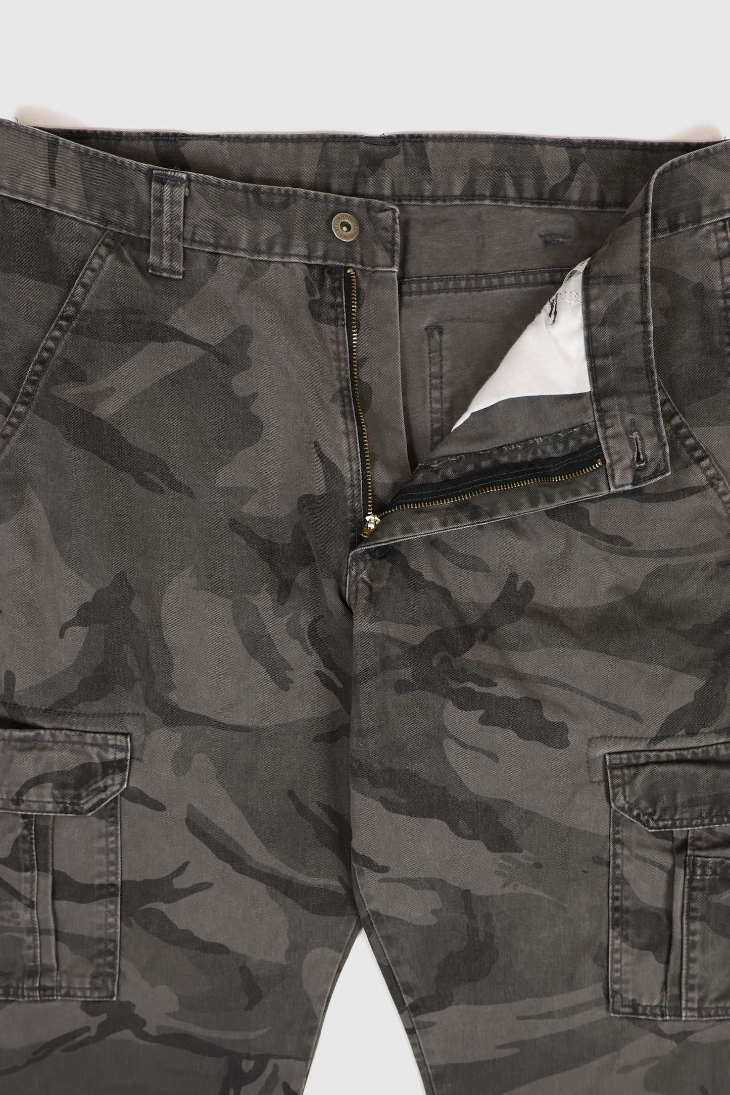 Vintage Wrangler Camo Pants Image 3