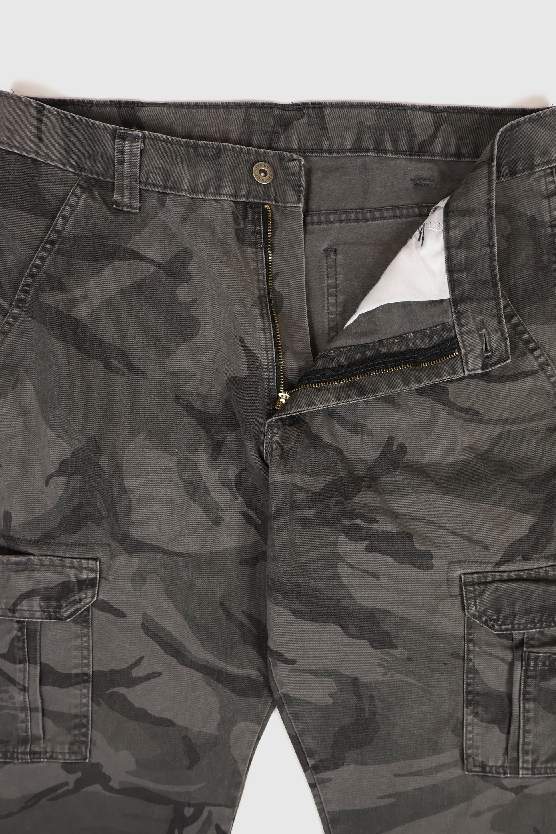 Vintage Wrangler Camo Pants Image 3