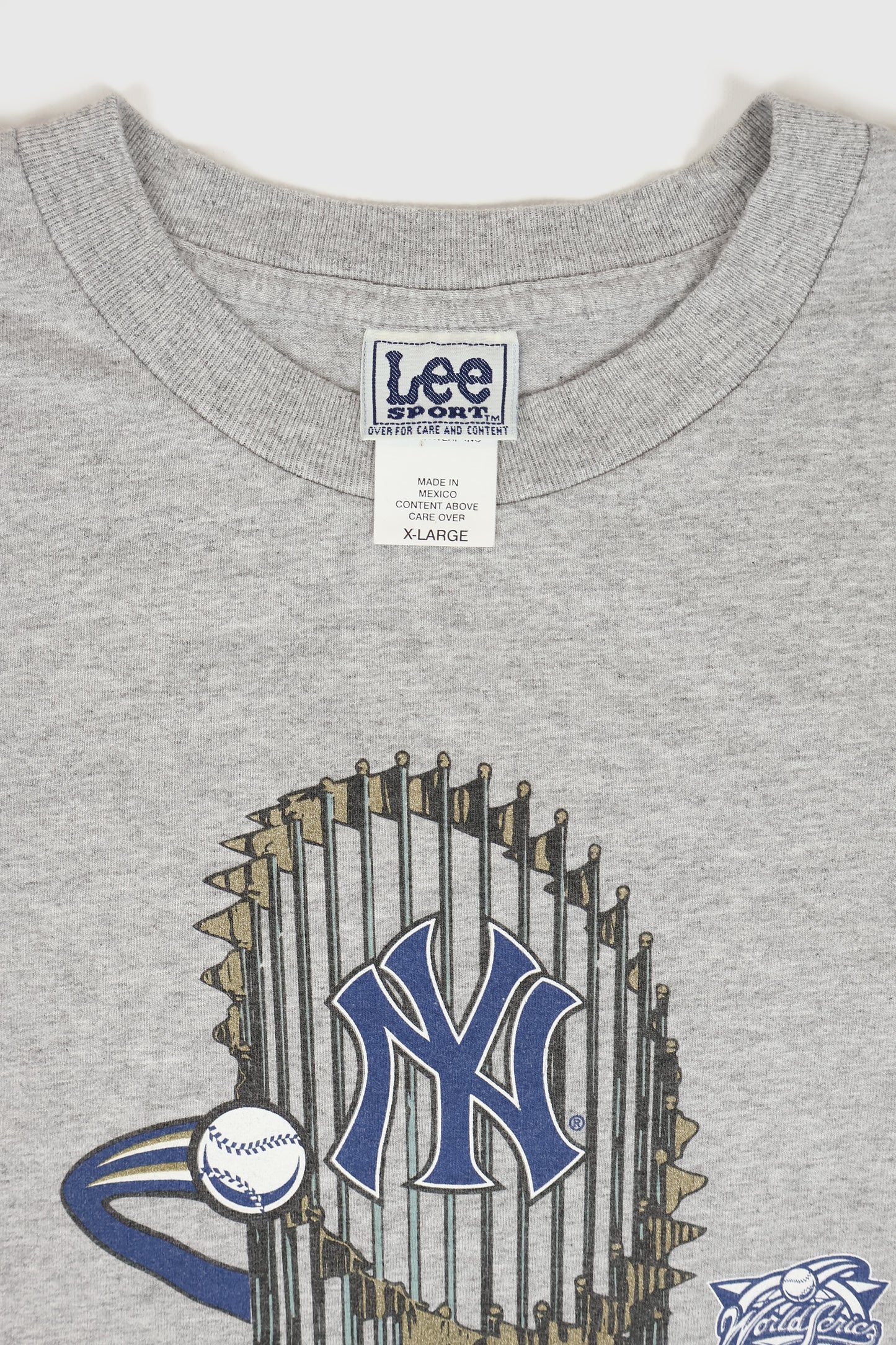 Vintage New York Yankees 2000 Subway Series Champions Tee Image 2