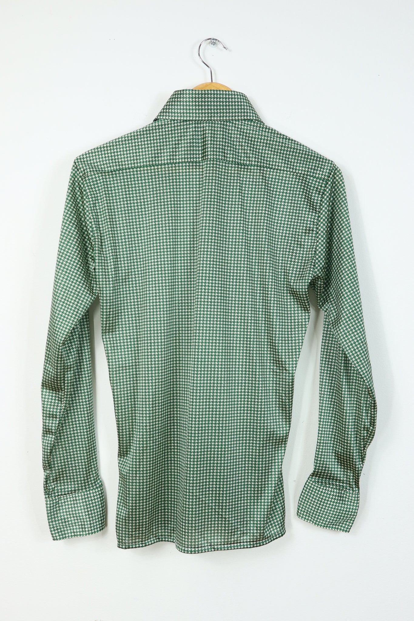 Vintage Green Houndstooth Silky Button-Down