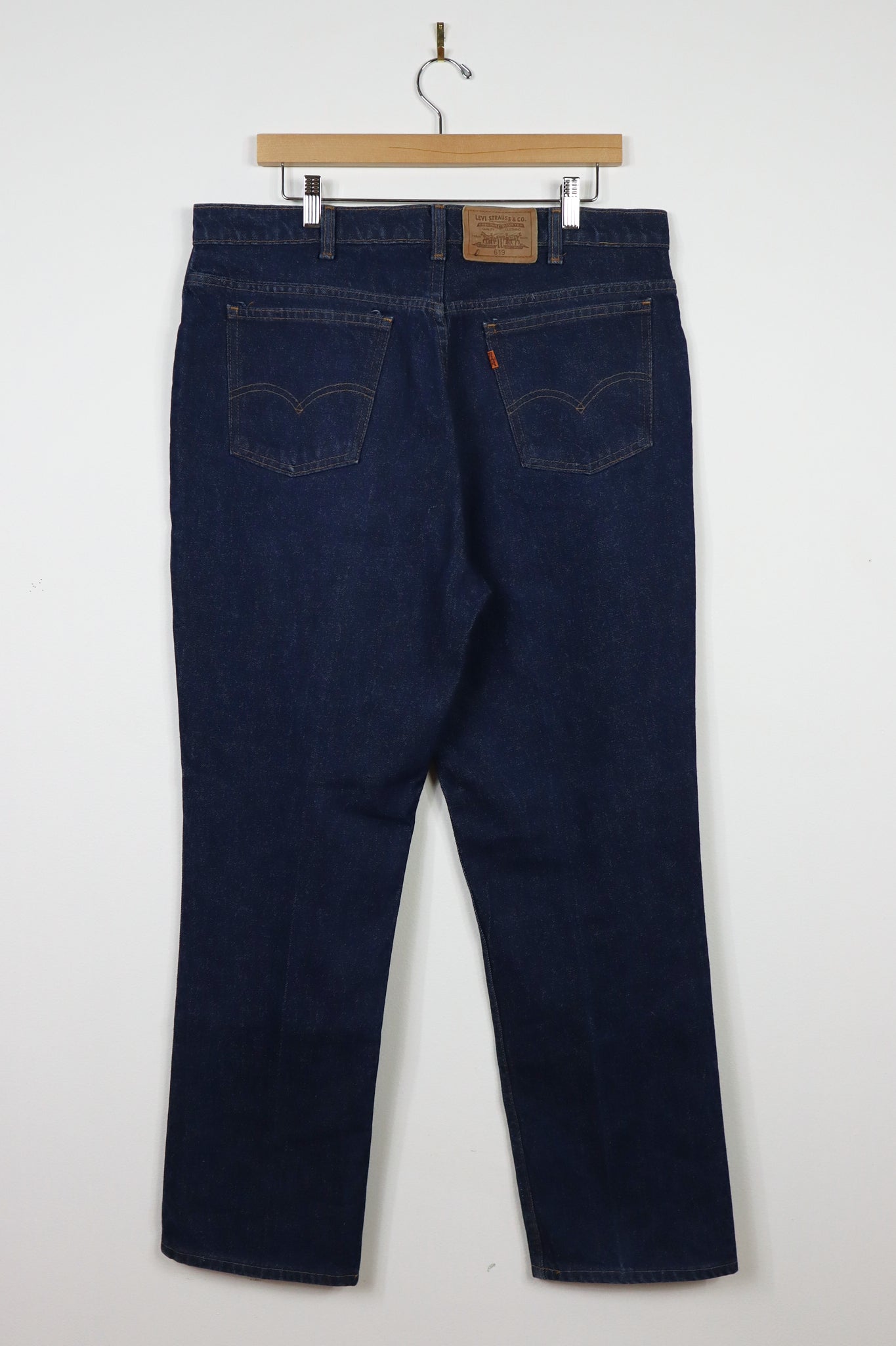 Vintage Levi's Orange Tab Jeans (36x29.5)