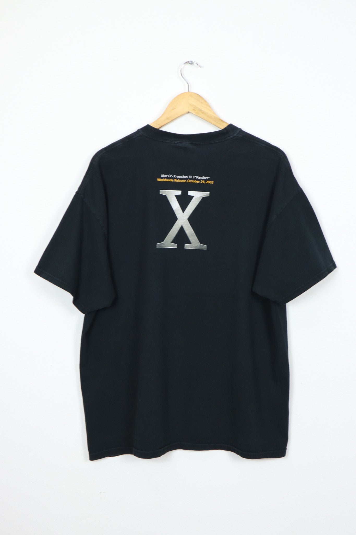 Vintage Apple Mac OS X Version Worldwide Release Tee
