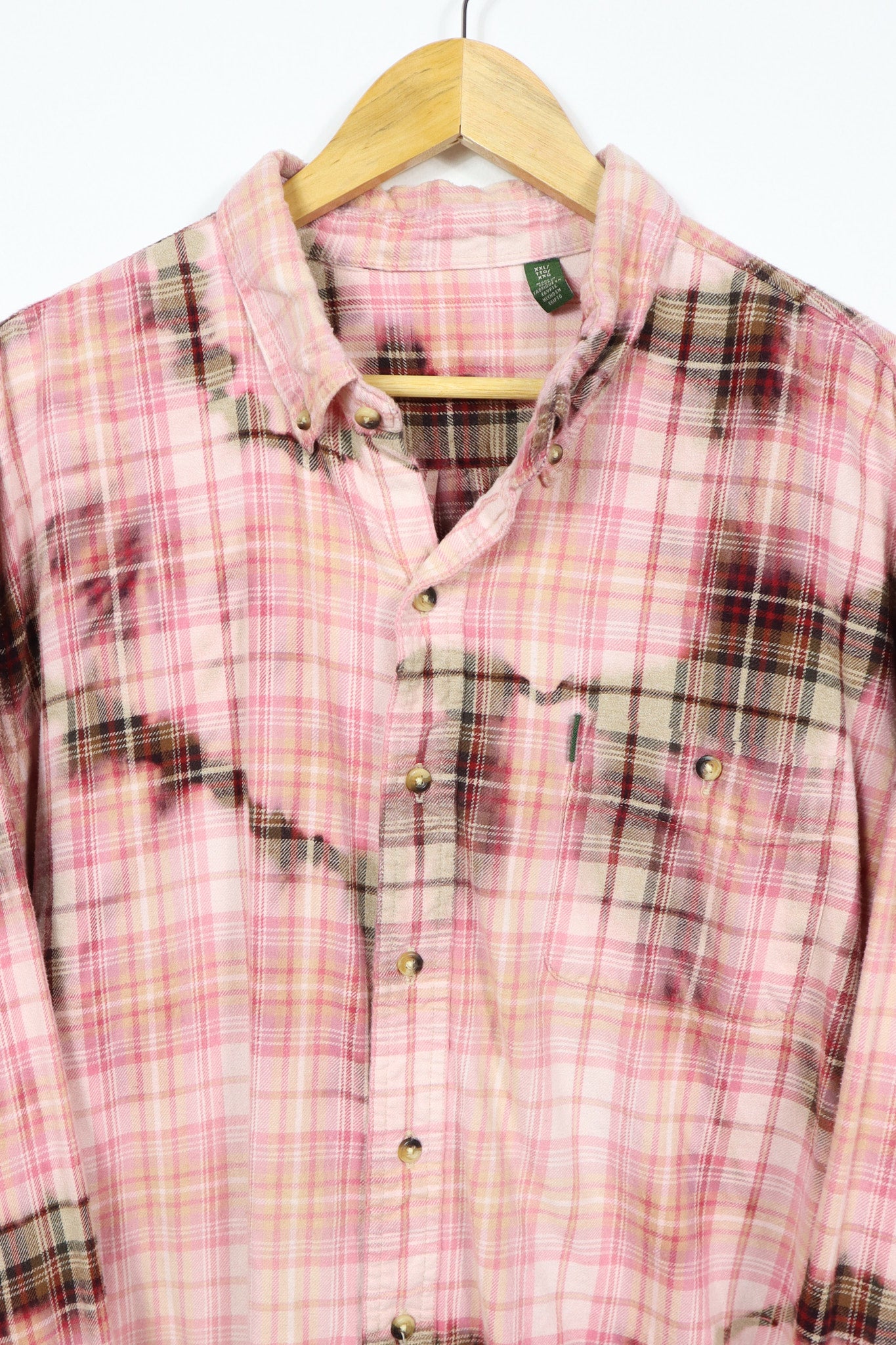Vintage Plaid Bleached Flannel Button-Down 01