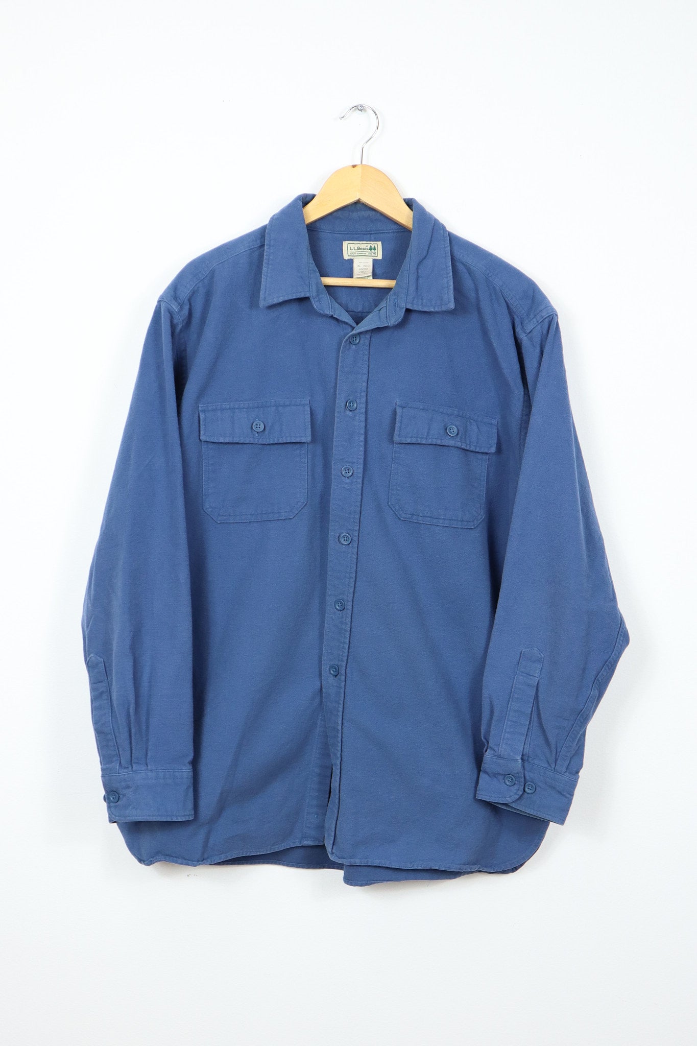 Vintage L.L. Bean Blue Flannel Button-Down Shirt 02