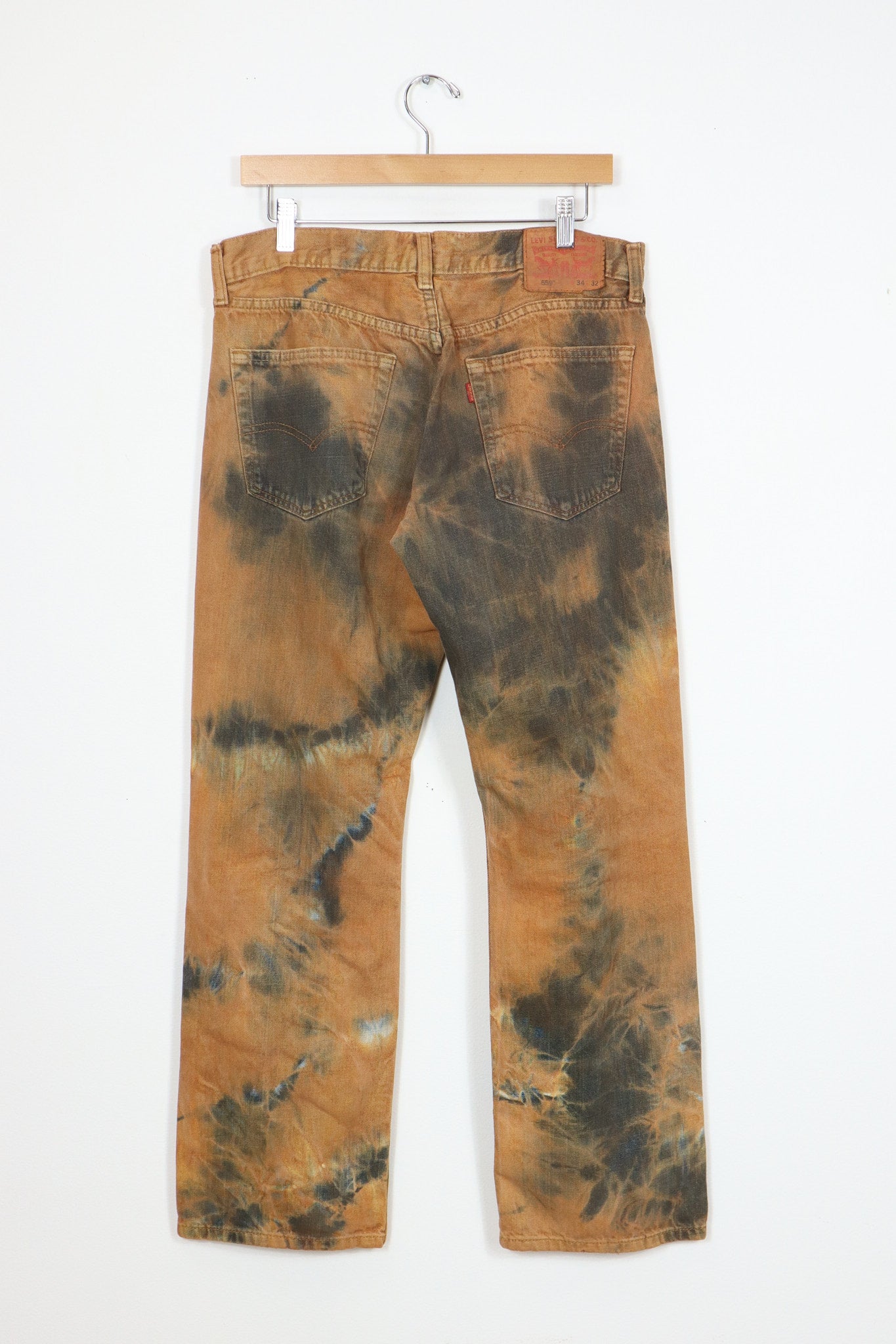 Vintage Reworked Rust Dyed 559 Levis Relaxed Fit Jeans