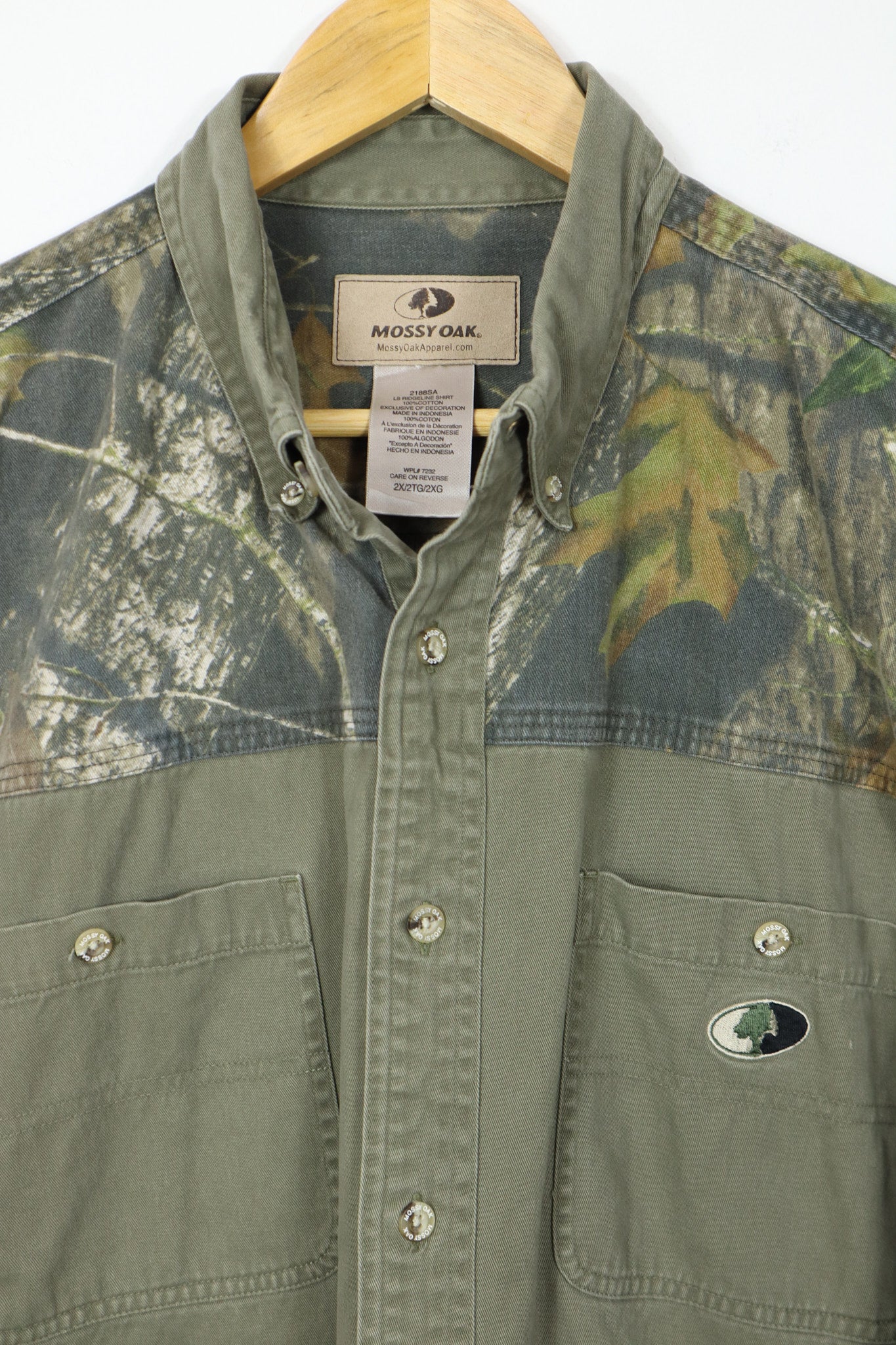 Vintage Camo Button-Down Shirt 004