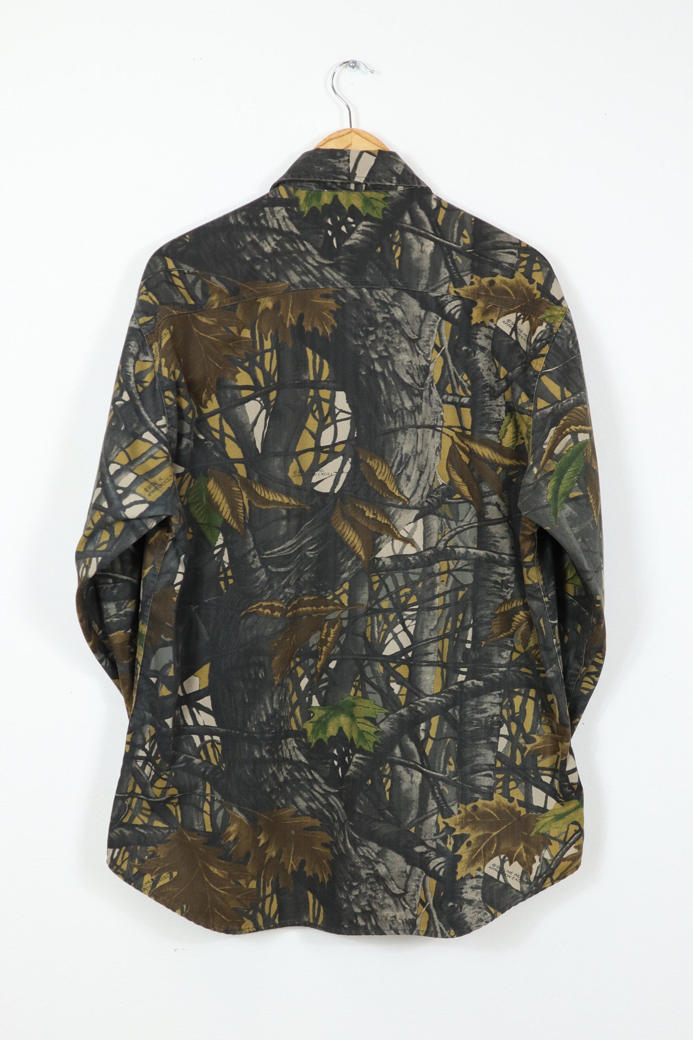 Vintage Camo Button-Down Shirt 008