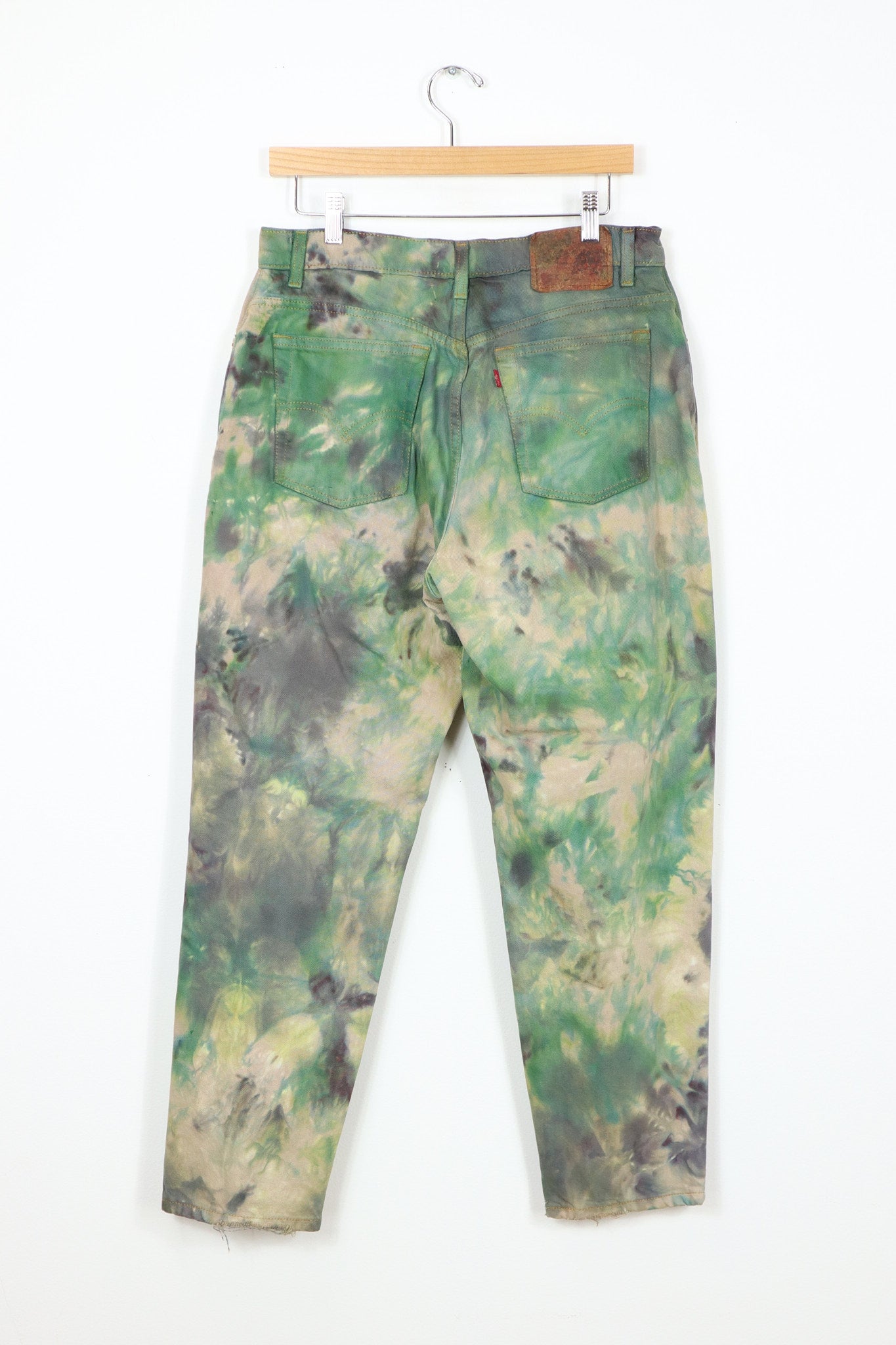Vintage Reworked Camo Dyed Levis Relaxed Tapered Fit Jeans
