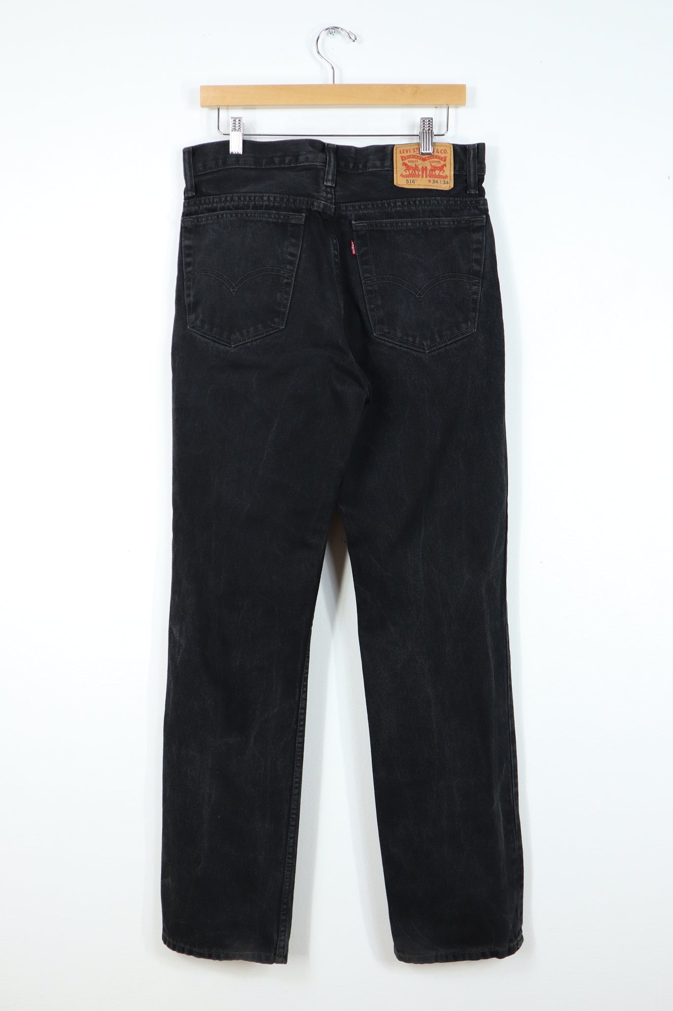 Vintage Levi's 516 Jeans (32x33)