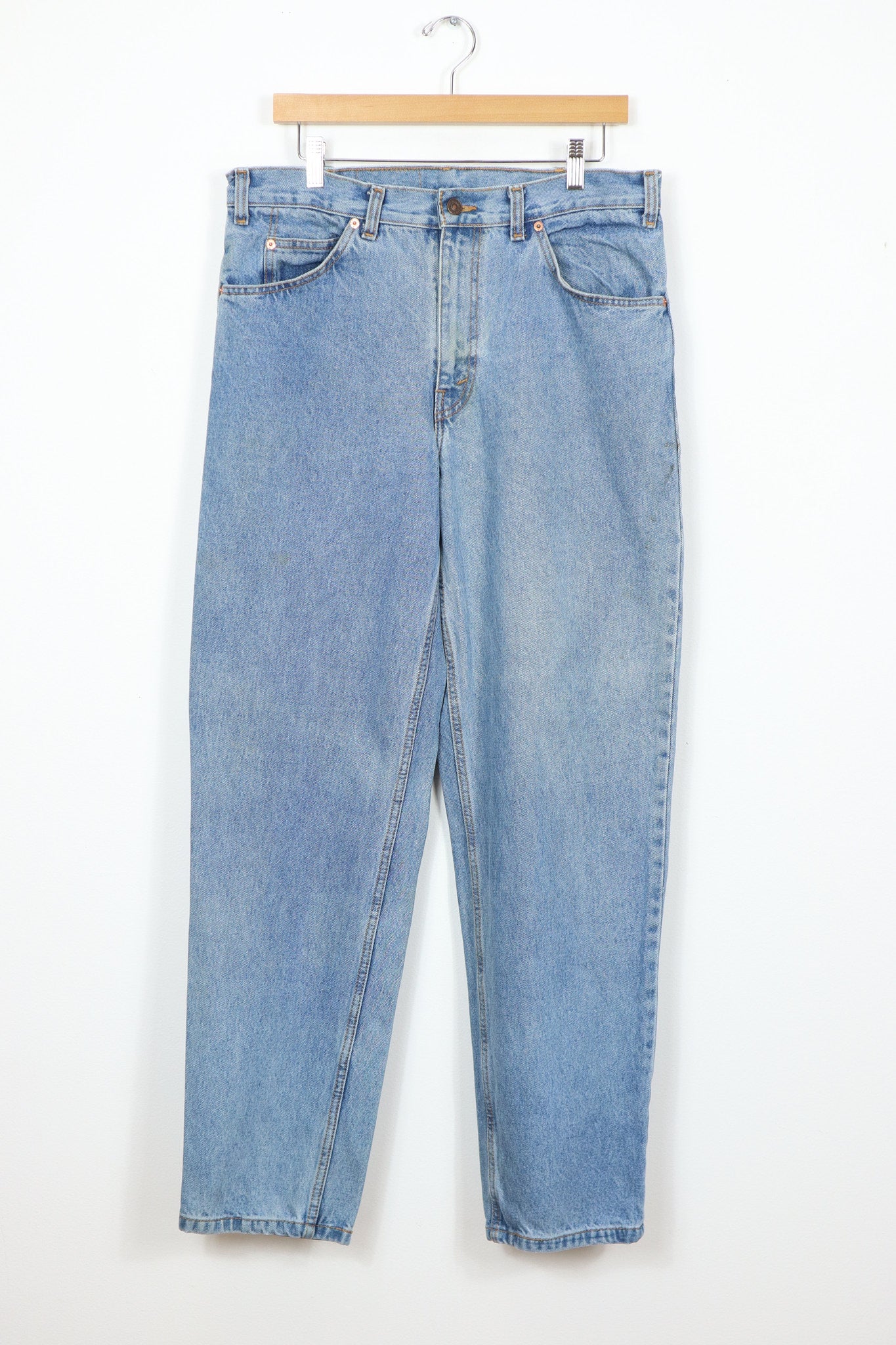 Vintage Levi's Orange Tab Relaxed Tapered Fit Jeans