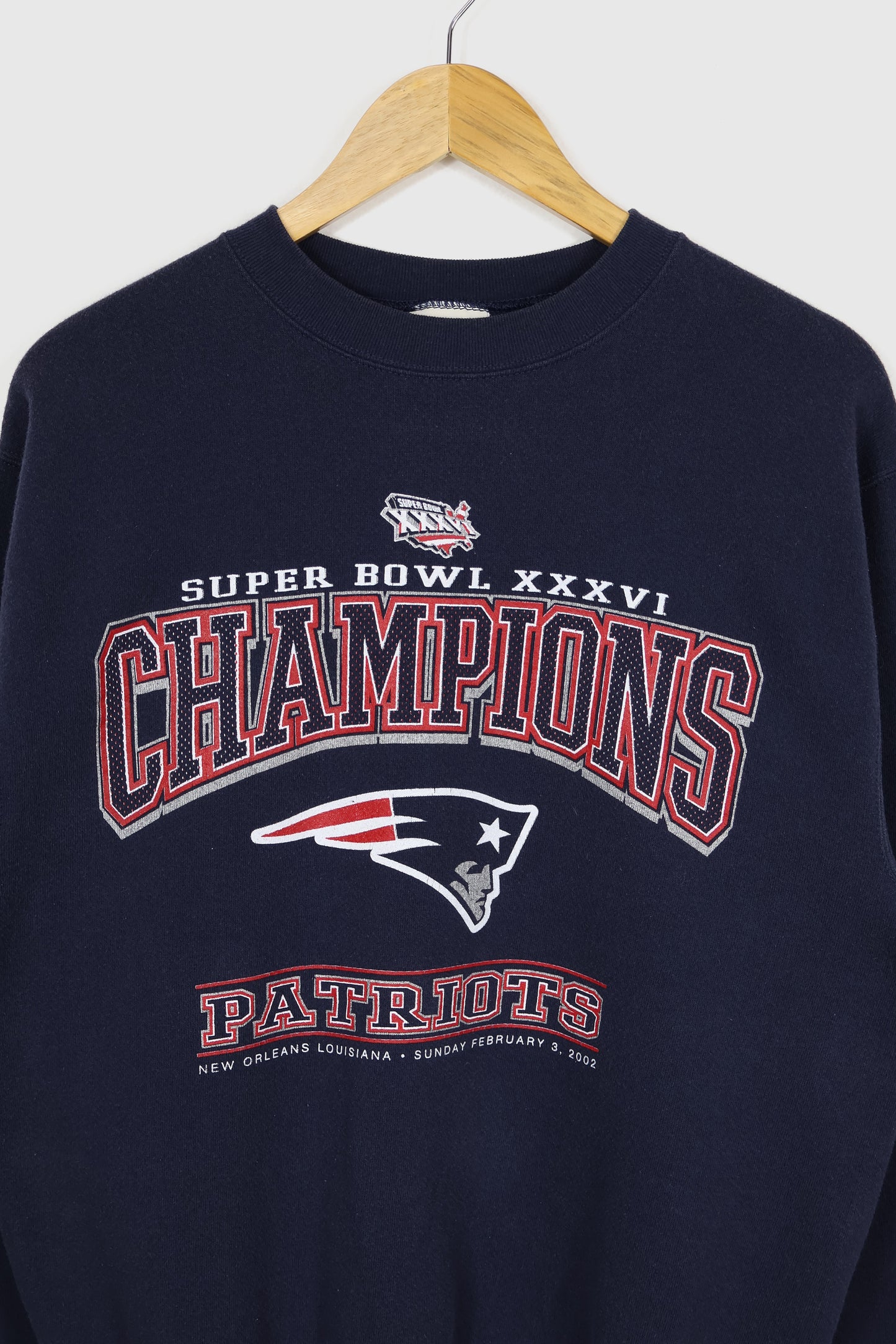 Vintage New England Patiots Super Bowl XXXVI Champions Crewneck