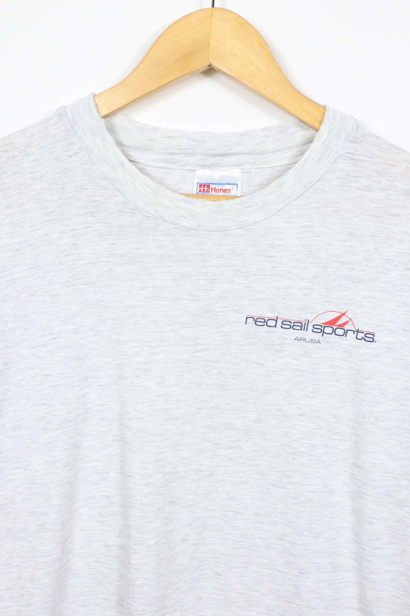 Vintage Red Sail Sports Aruba Tee