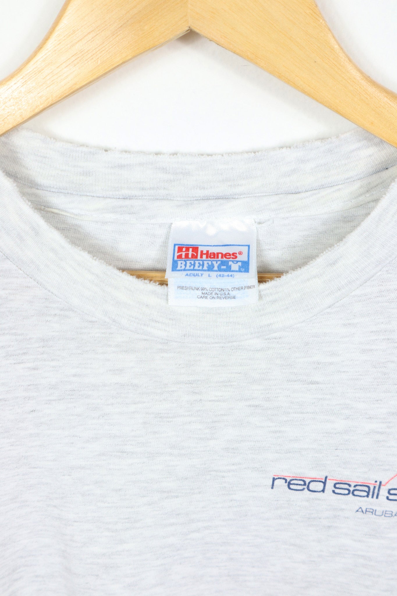 Vintage Red Sail Sports Aruba Tee